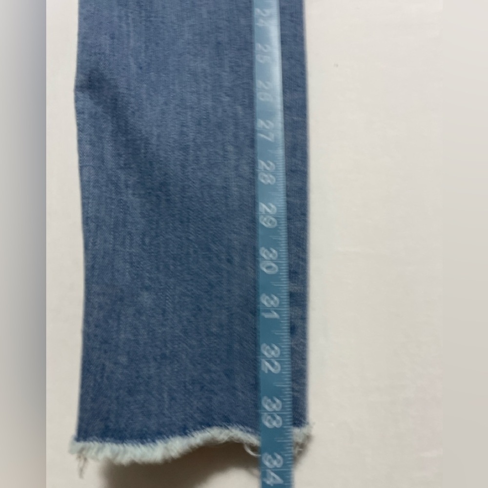 Express Women’s Rhinestone Skinny Jeans Light Blue Denim Raw Hem (A181)✨✨ - Picture 9 of 10
